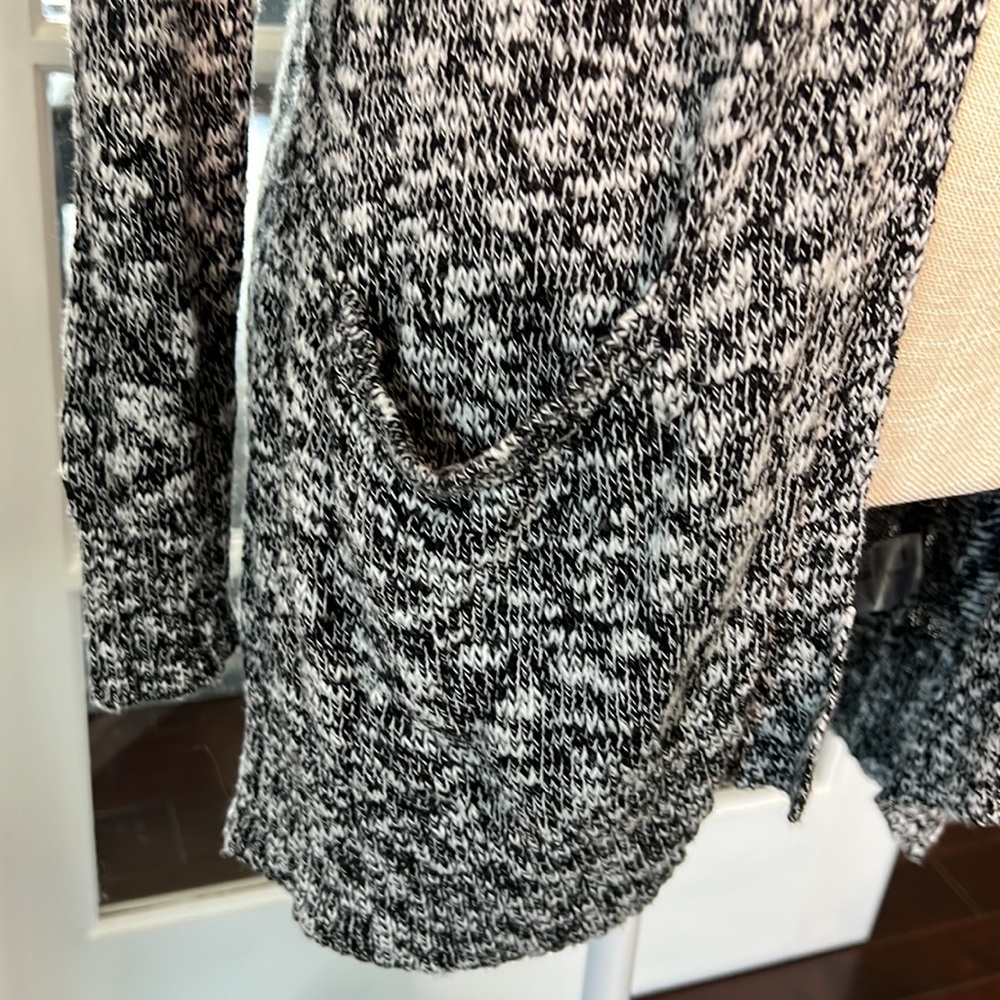 OLD NAVY knit cardigan black/white size S - Picture 3 of 7